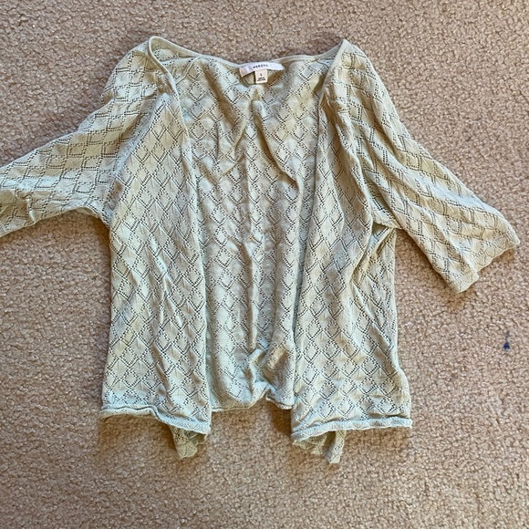 green crochet top - Picture 5 of 5